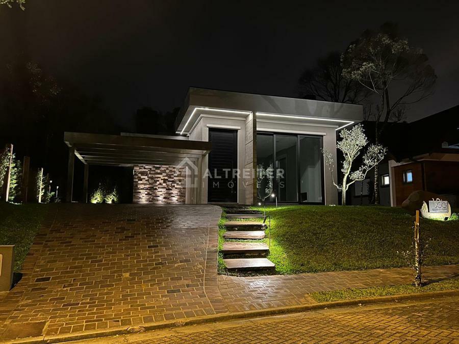 FACHADA NOTURNA