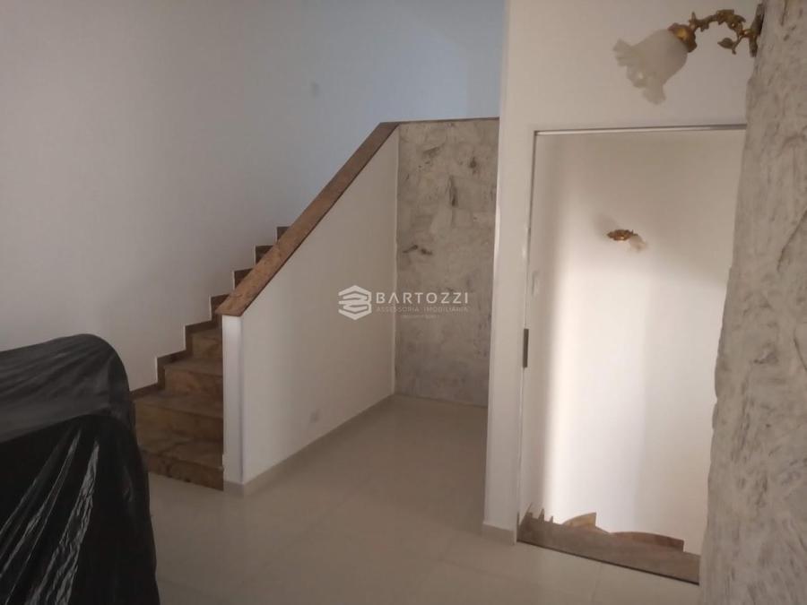 SALA DE VISITA ACESSO PISO SUPERIOR
