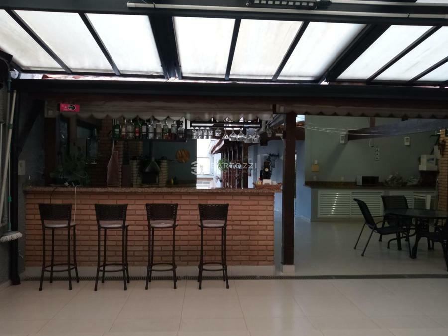 ÁREA GOURMET/BAR