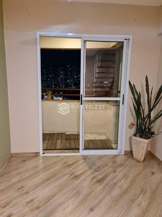 SALA E SACADA