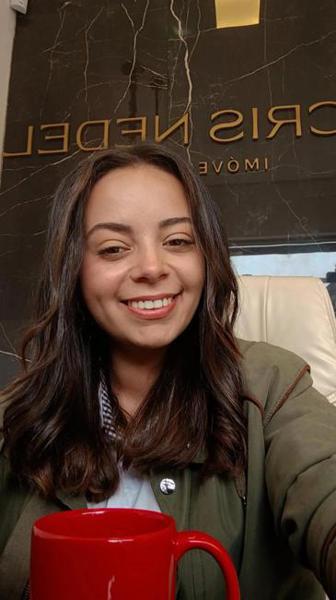 Thays Gonçalves de Deus Oliveira