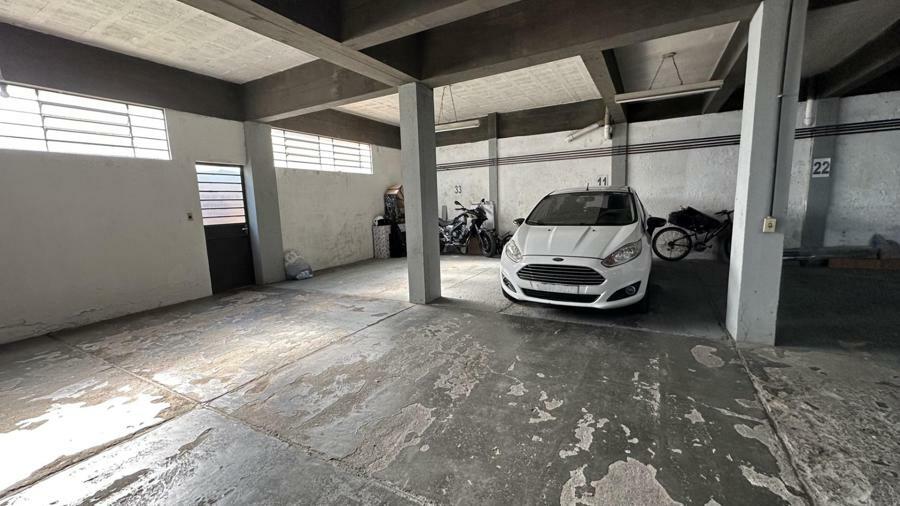 BOX DE GARAGEM 