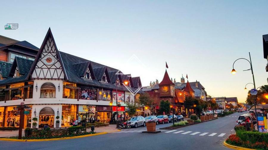 7 RAZES PARA INVESTIR EM GRAMADO