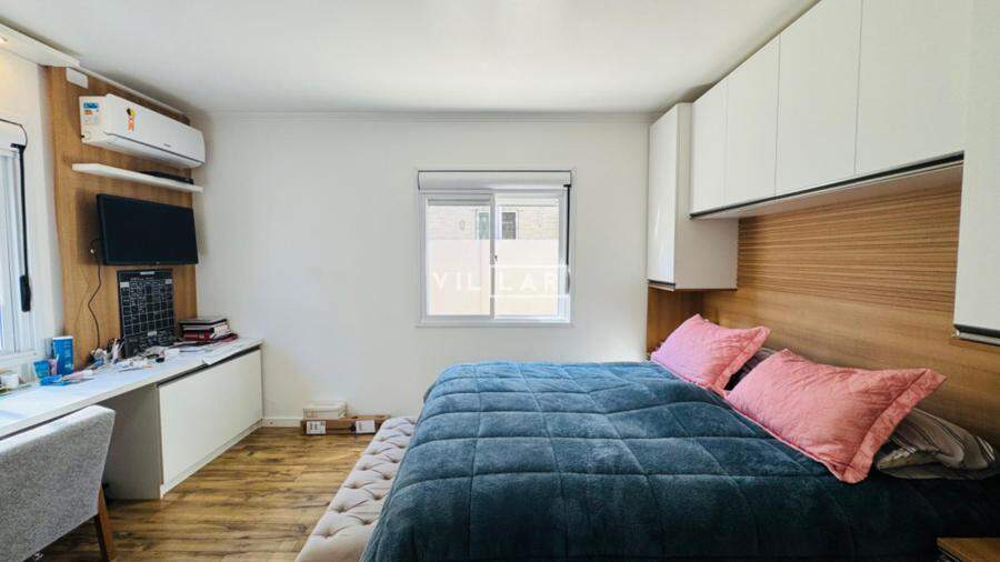 QUARTO CASAL