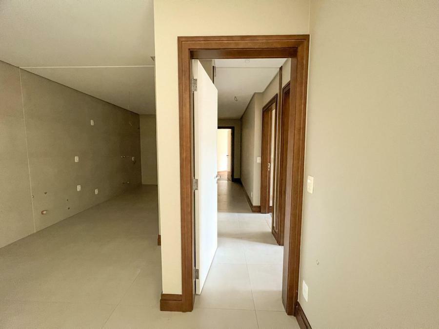 COZINHA E ACESSO àS SUíTES