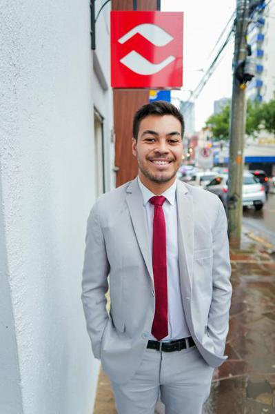Yan Mello