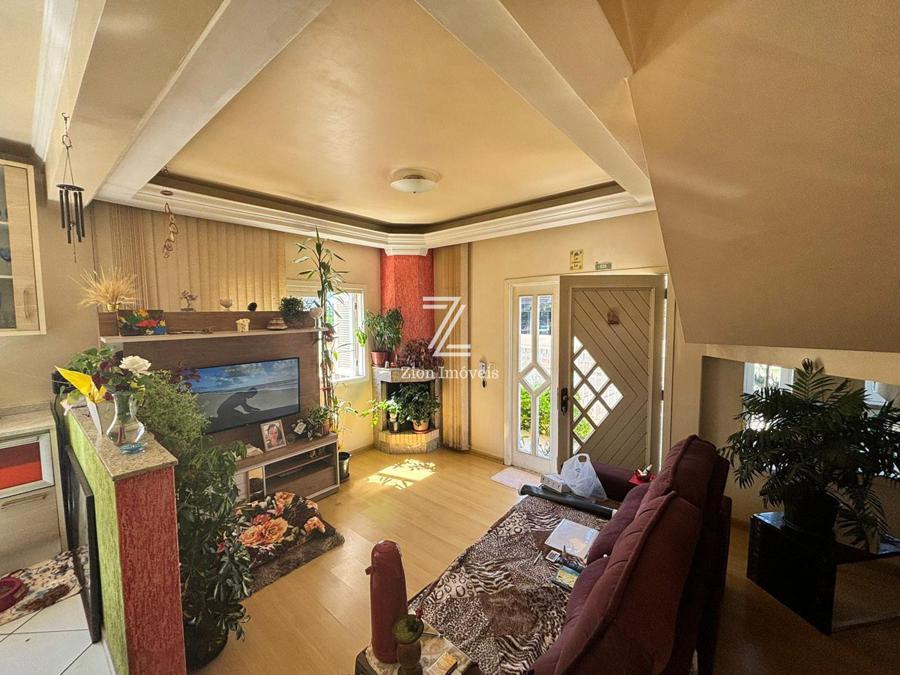 SALA DE ESTAR COM LAREIRA