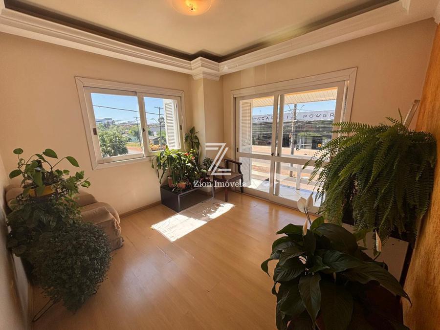 SALA íNTIMA COM SACADA