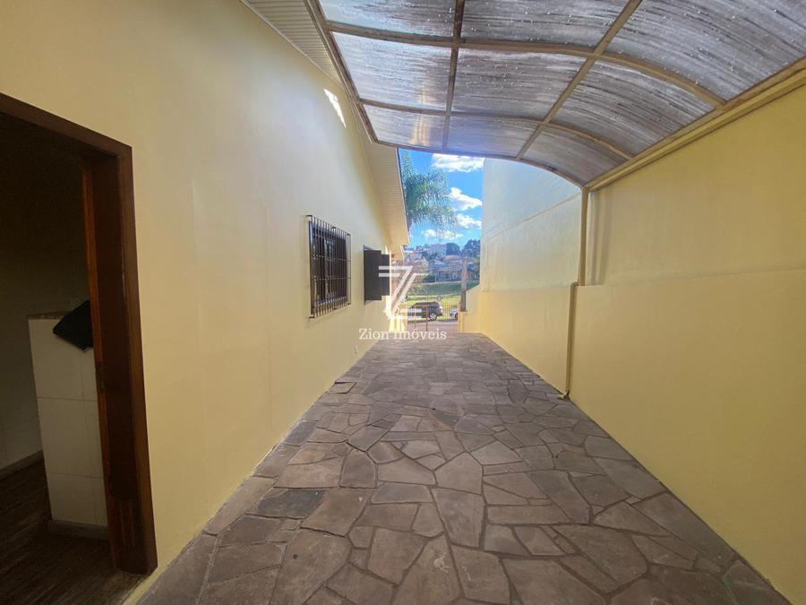 GARAGEM E ACESSO A ÁREA DE LAZER