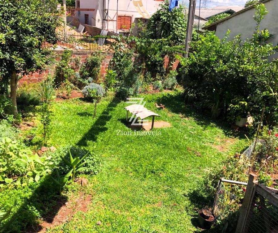PATIO FUNDOS 