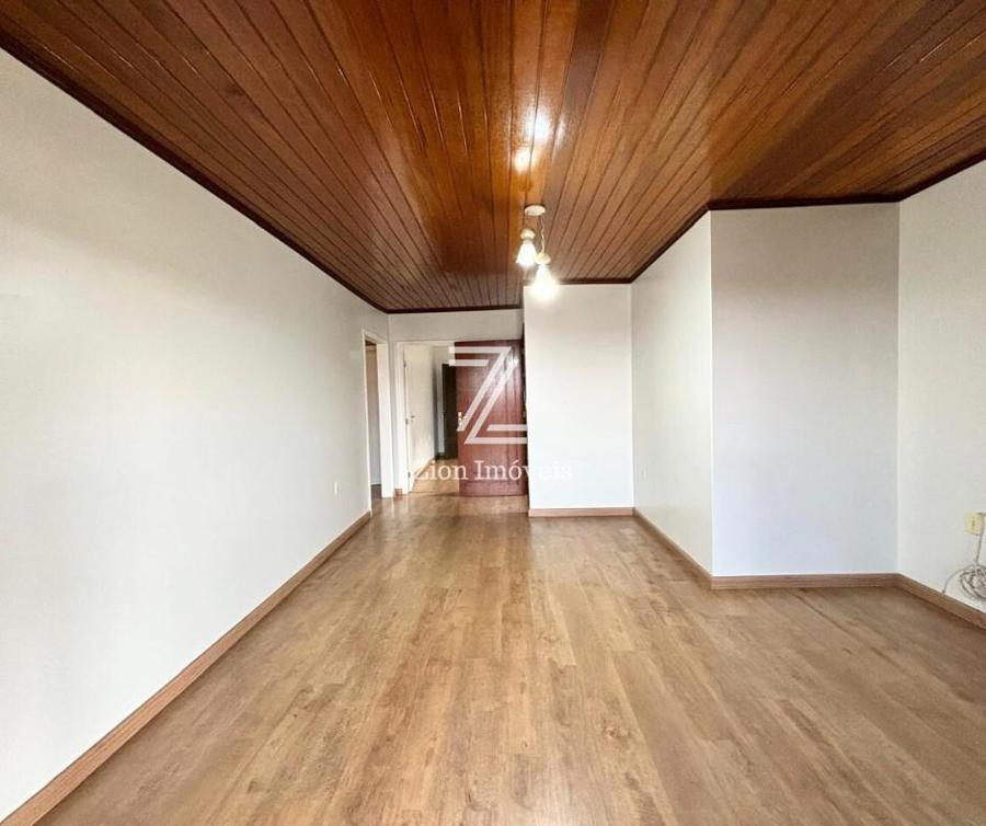 SALA DE ESTAR COM SACADA 